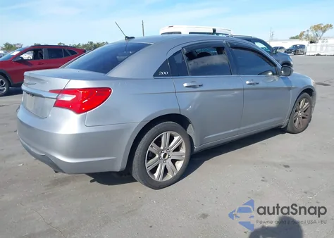 2013 Chrysler 200 Touring from USA, damaged, VIN 1C3CCBBB6DN694866